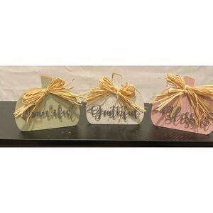 Wooden Thankful , Blessed and Grateful Fall Pumpkin Decor‎